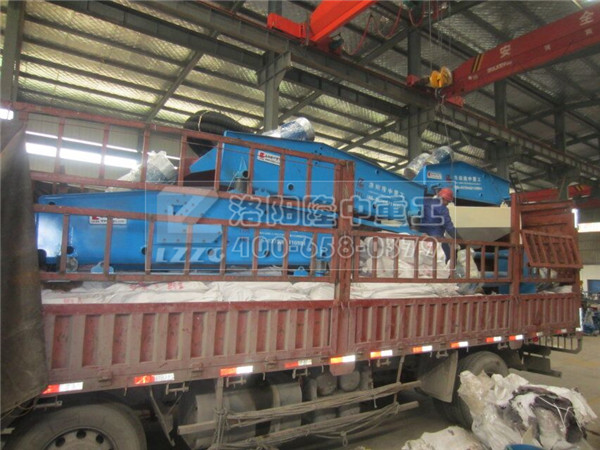 脫水篩設(shè)備